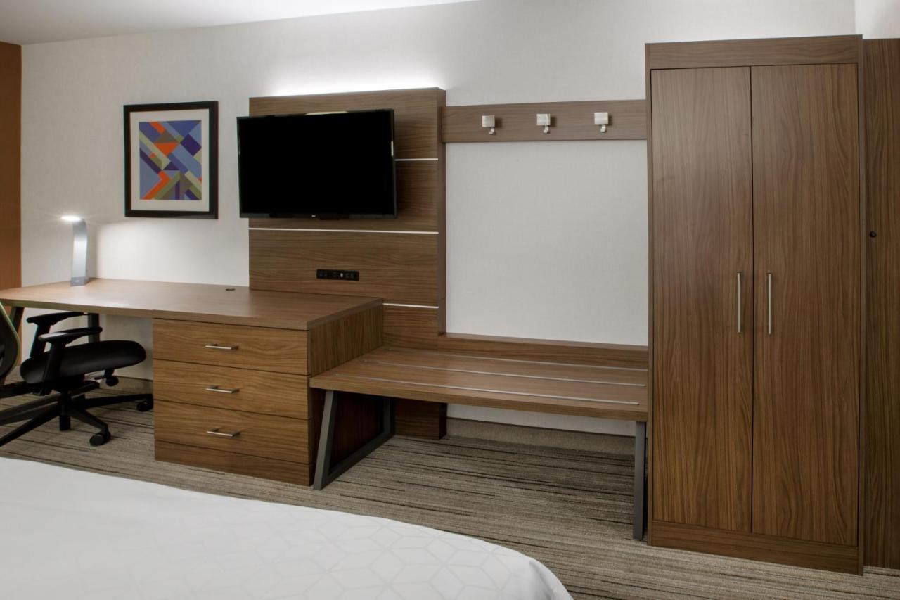 Holiday Inn Express - Blair By Ihg Exterior photo